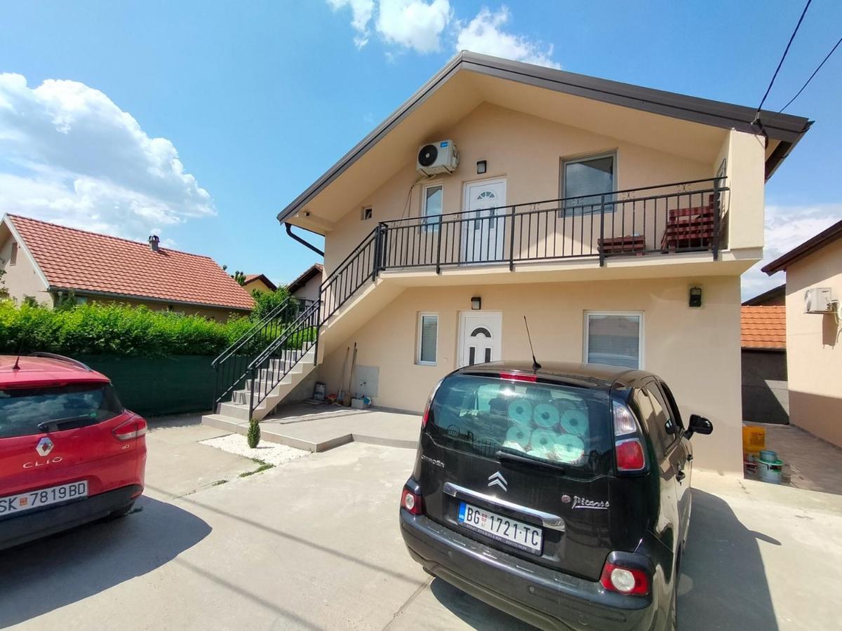 A1 - Airport Belgrade Apartment エクステリア 写真