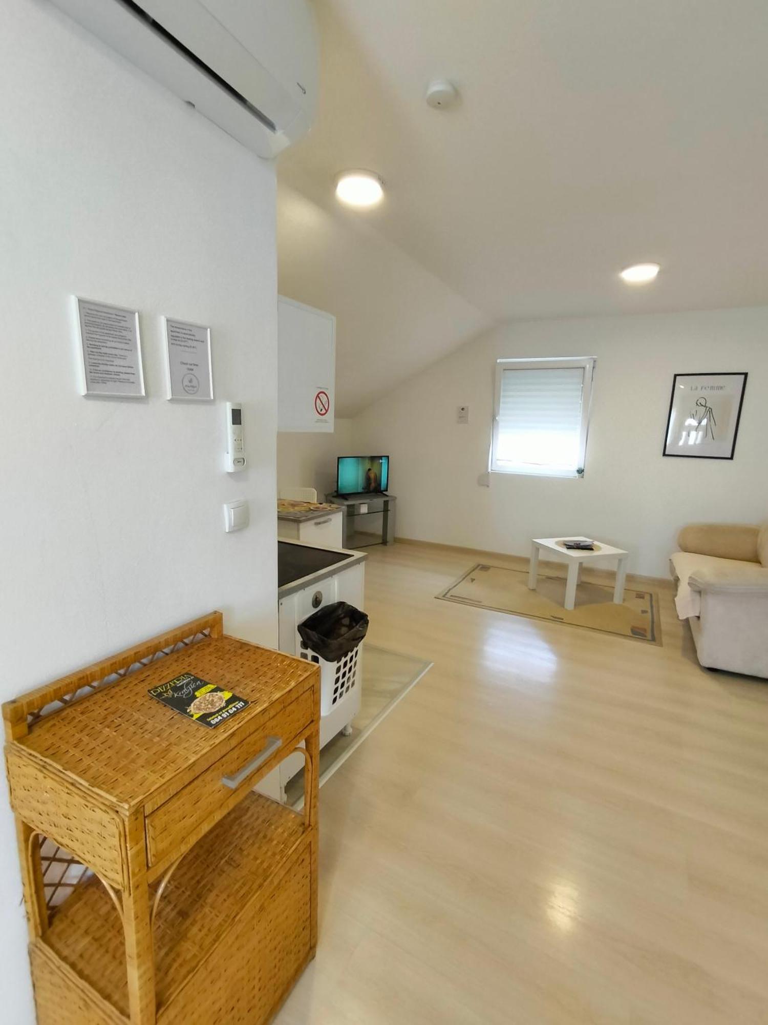 A1 - Airport Belgrade Apartment エクステリア 写真