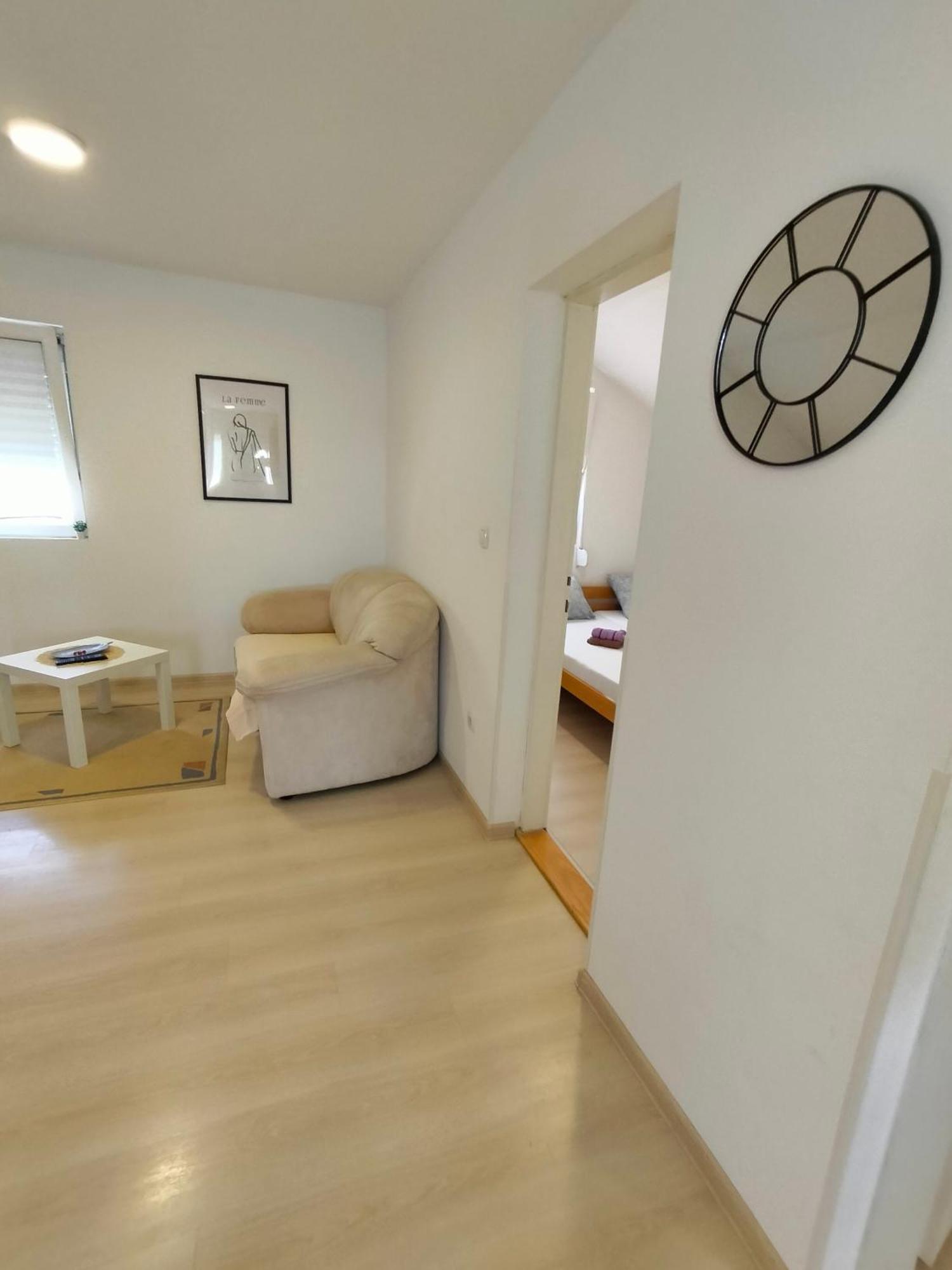A1 - Airport Belgrade Apartment エクステリア 写真
